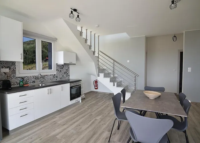 Eleonas View Apartahotel