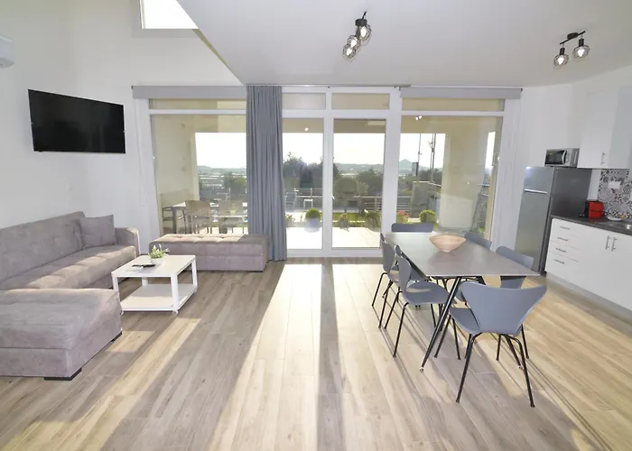 Eleonas View Apartahotel 4*