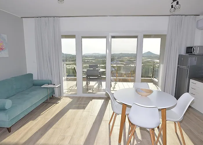 Eleonas View Apartahotel 4*