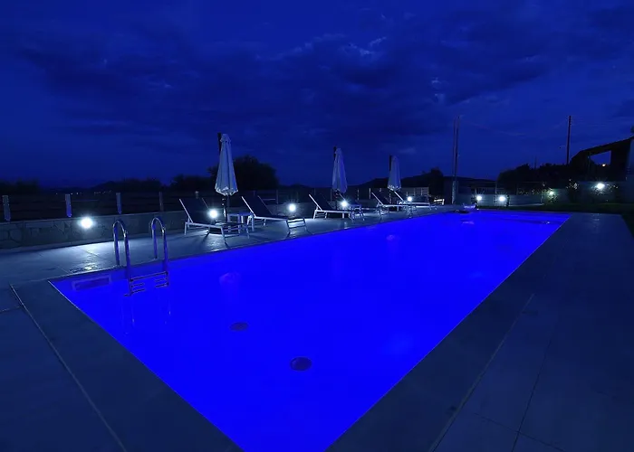 Apartahotel Eleonas View Néa Péramos